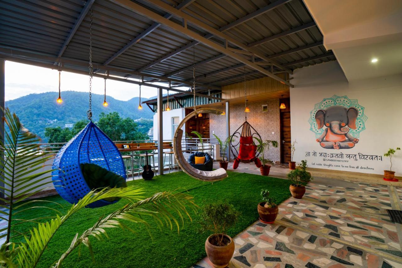 Hostel Zostel Rishikesh - Laxman Jhula Exterior foto
