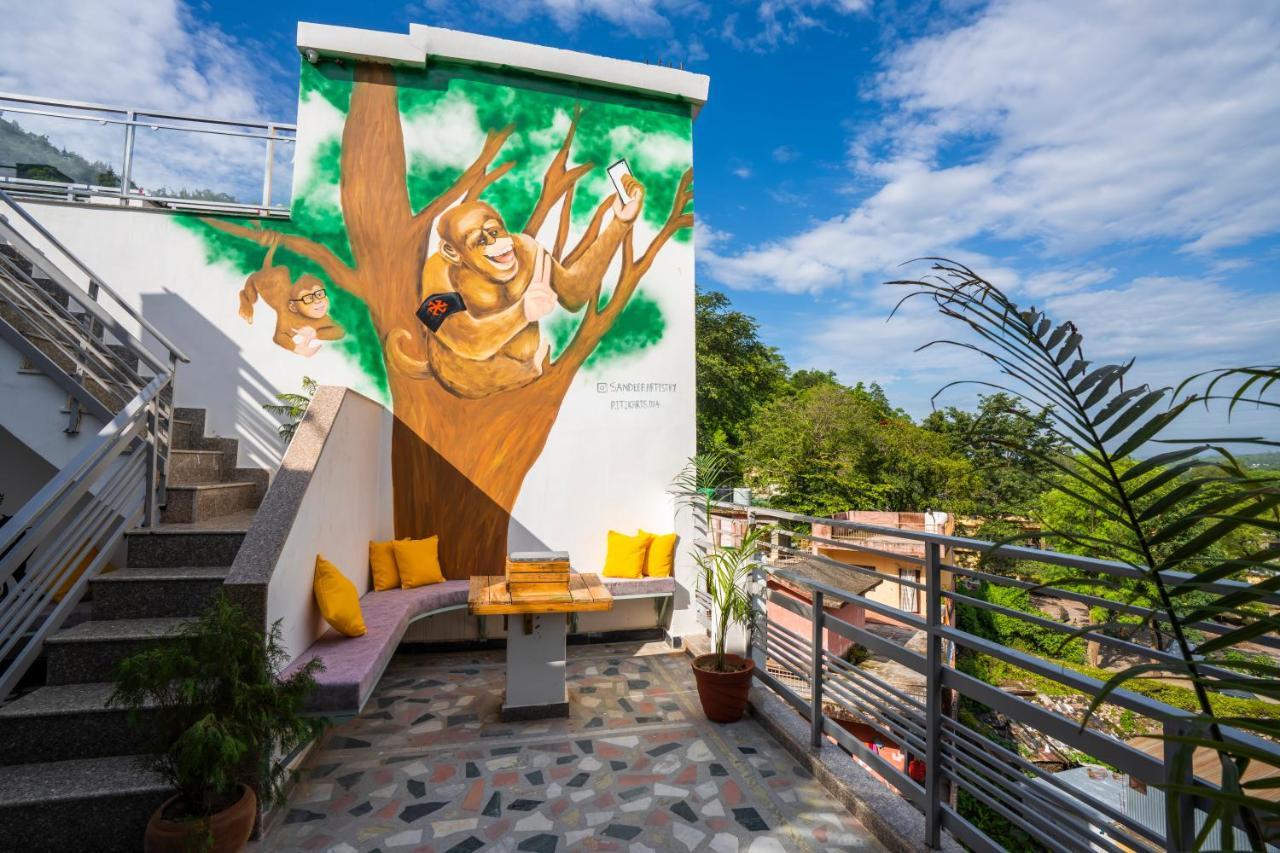 Hostel Zostel Rishikesh - Laxman Jhula Exterior foto