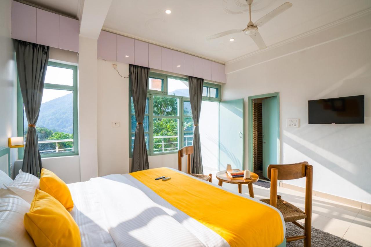 Hostel Zostel Rishikesh - Laxman Jhula Exterior foto