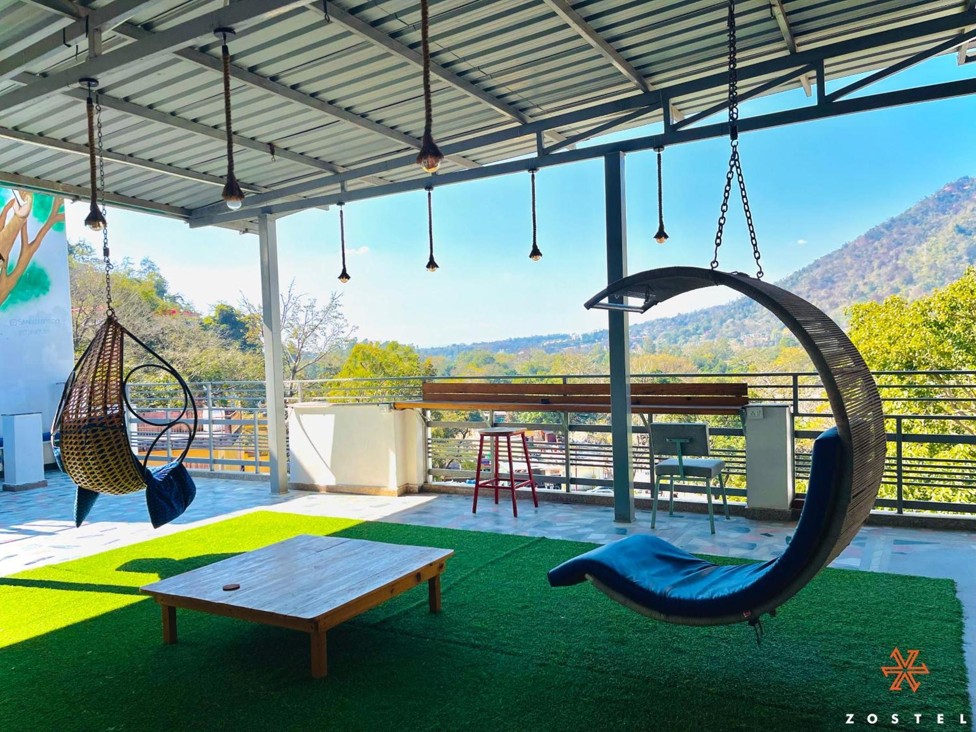 Hostel Zostel Rishikesh - Laxman Jhula Exterior foto